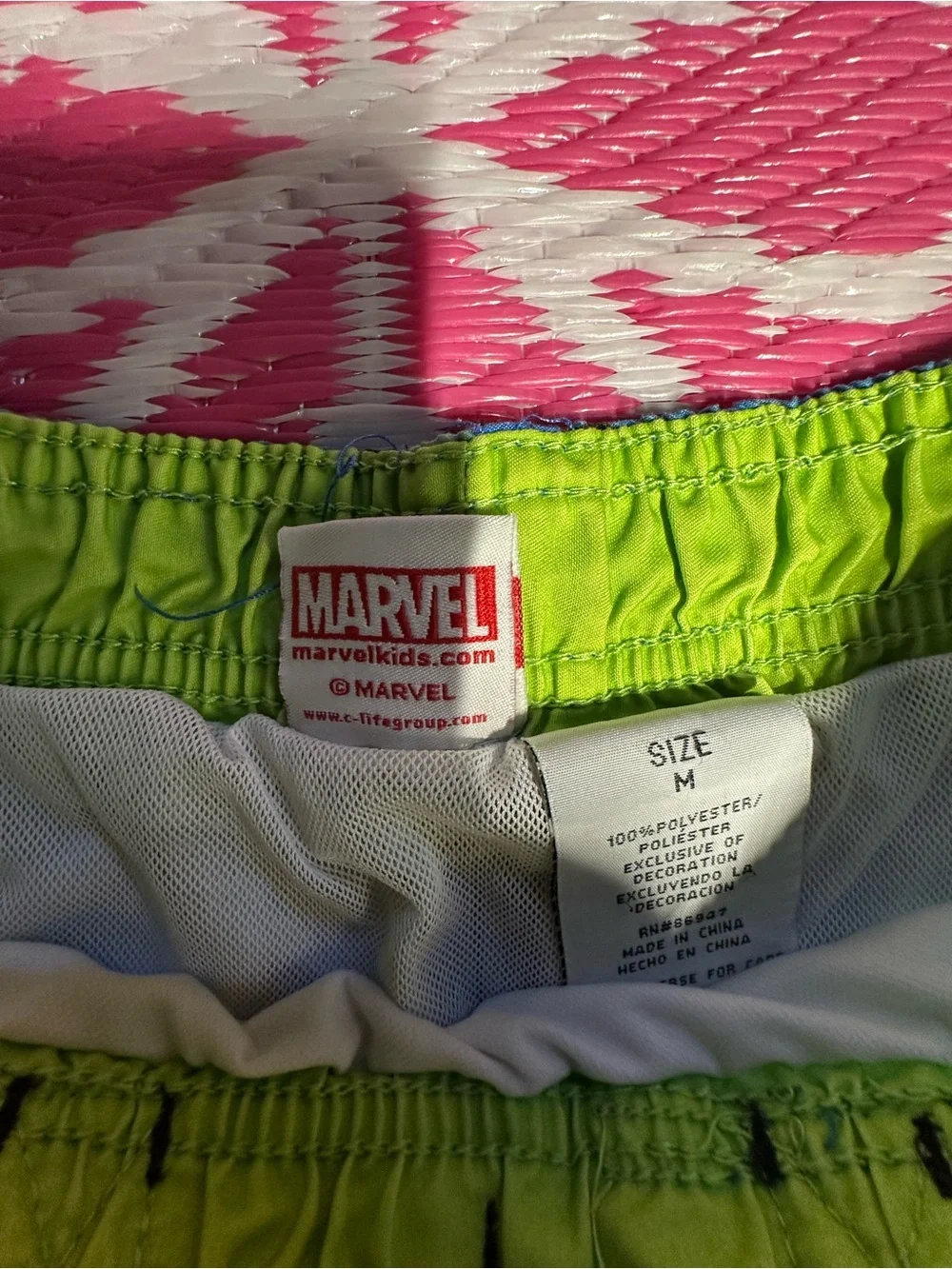 Marvel Avengers Swim Trunks Board Shorts Youth Boys Size M (8)